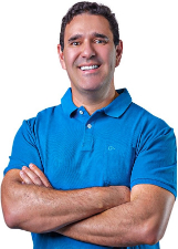 Foto de urna de Dr. Benjamim em 2022