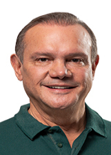 Foto de urna de Wellington Fagundes em 2022