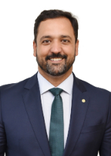 Foto de urna de Diego Andrade em 2022
