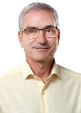 Foto de urna de Hercílio Coelho Diniz em 2022