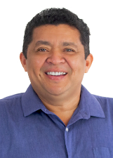 Foto de urna de Beto Faro em 2022