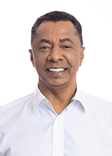 Foto de urna de Damião Feliciano em 2022