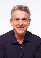 Foto de urna de Tadeu Veneri em 2022