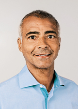 Foto de urna de Romário em 2022