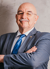 Foto de urna de Osmar Terra em 2022