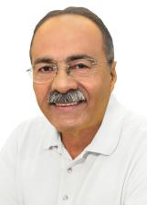Foto de urna de Chico Rodrigues em 2018