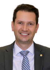 Foto de urna de Gilson Marques em 2022