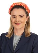 Foto de urna de Julia Zanatta em 2022
