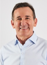 Foto de urna de Jorge Goetten em 2022