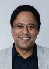 Foto de urna de Orlando Silva em 2022