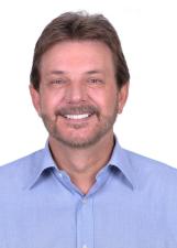 Foto de urna de Alberto Mourão em 2022