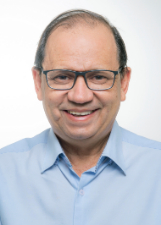 Foto de urna de Eli Borges em 2022