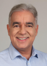 Foto de urna de Zé Neto em 2022