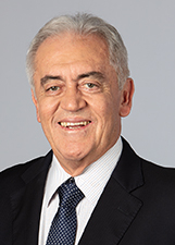 Foto de urna de Otto Alencar em 2022