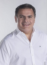 Foto de urna de João Carlos Bacelar em 2022
