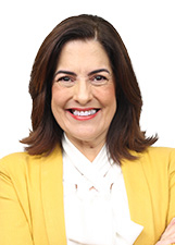 Foto de urna de Rogéria Santos em 2022