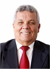 Foto de urna de Alberto Fraga em 2022