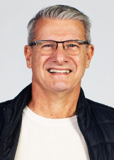 Foto de urna de Paulo Folletto em 2022