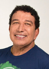 Foto de urna de Magno Malta em 2022