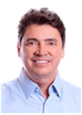Foto de urna de Wilder Morais em 2022