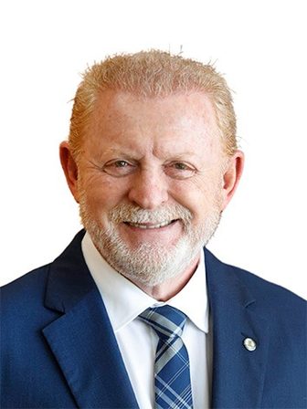 Foto oficial de Vermelho