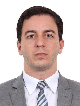 Foto oficial de Célio Studart
