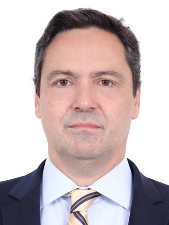 Foto oficial de Luiz Philippe de Orleans e Bragança