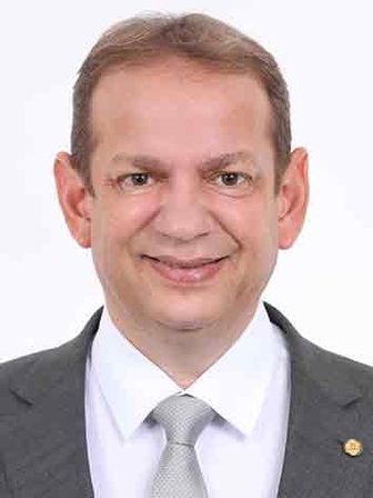 Foto oficial de Castro Neto