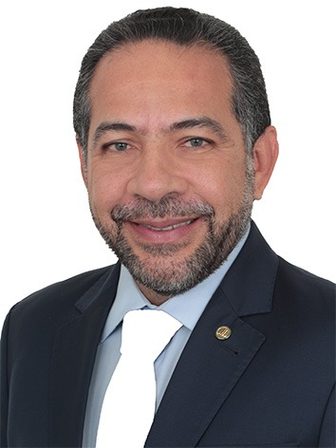 Foto oficial de Tadeu Oliveira