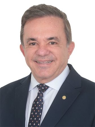 Foto oficial de Vander Loubet