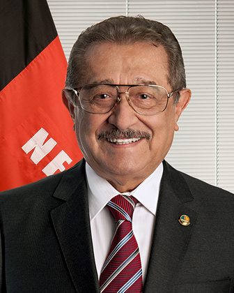 Foto oficial de José Maranhão