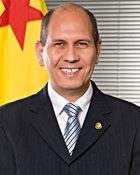 Foto oficial de Anibal Diniz