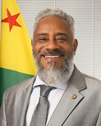 Foto oficial de Bispo José