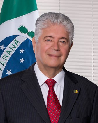 Foto oficial de Roberto Requião